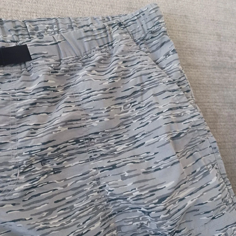 REI Trailmade Amphib Shorts‎ Mens XL Gray Belted Ripstop Hiking Swim UPF 50